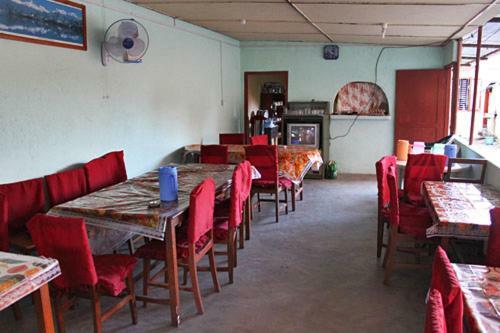 Hotel Mount Heaven Pokhara Bagian luar foto